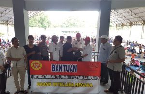 BIN SUMBANG BANTUAN LOGISTIK KORBAN TSUNAMI LAMPUNG