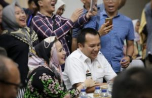 Gubernur Ridho Menjamu Grup Musik ‘Padi Reborn”