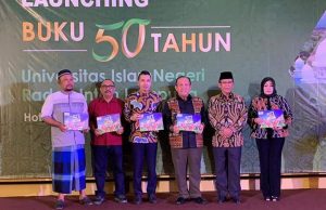Meriah ! Lounching Buku 50 Tahun UIN Raden Intan