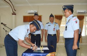 Penandatanganan Pakta Integritas Panitia Seleksi Calon Tamtama TNI AU Lanud Pangeran M. Bun Yamin.