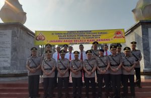 PJU Polda Lampung Ziarah ke Makam Pahlawan