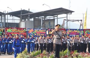 Memperingati Hari Bhayangkara ke 73, Waka Polda Lampung Pimpin upacara Tabur Bunga