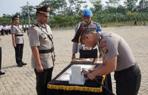 Kapolres Pesawaran Pimpin Sertijab Pejabat Utama Polres Pesawaran