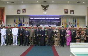 Rapat Paripurna DPRD Lampung Peringati HUT Ke-74 RI