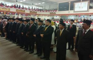 85 Anggota DPRD Lampung Periode 2019-2024 Sah Diambil Sumpah