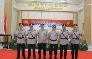 Karo Ops Polda Lampung dan Kapolres Lambar Sertijab