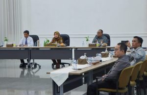 Wagub Chusnunia Mengikuti Pertemuan Tahunan Industri Jasa Keuangan 2023 dan Arahan Presiden Joko Widodo