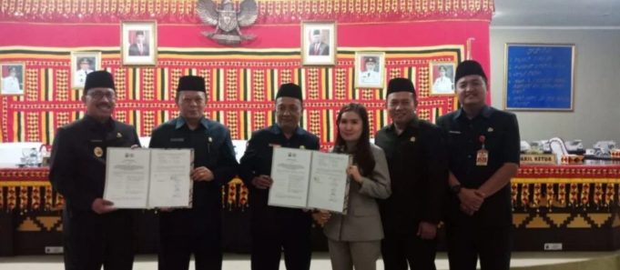Delapan Fraksi DPRD Setujui Ranperda Perubahan APBD Kabupaten Lampung Selatan Tahun Anggaran 2023