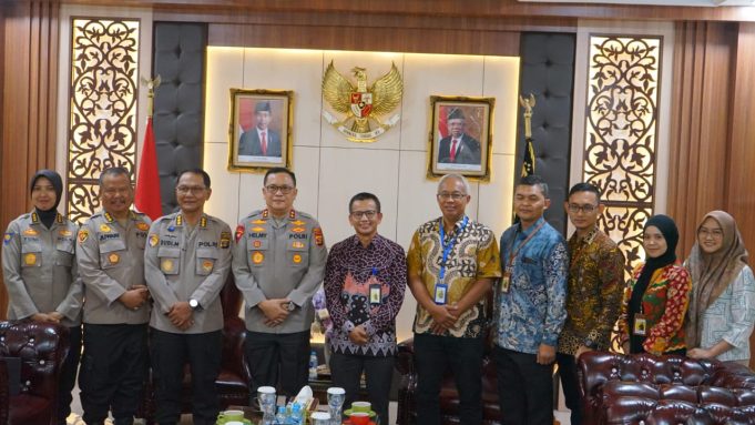 Polda Lampung Terima Penghargaan dari Kantor Pelayanan Pajak Pratama Natar