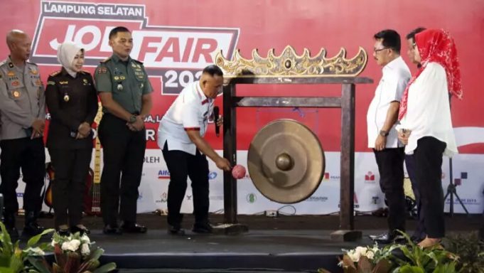 Job Fair Lampung Selatan 2023 Resmi Dibuka, Ada 2.339 Lowongan Kerja