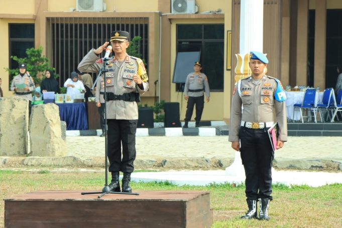 Upacara Pelantikan Jabatan Kabag SDM, Kasat Binmas dan Sertijab Kasiwas Polres Tulang Bawang Barat