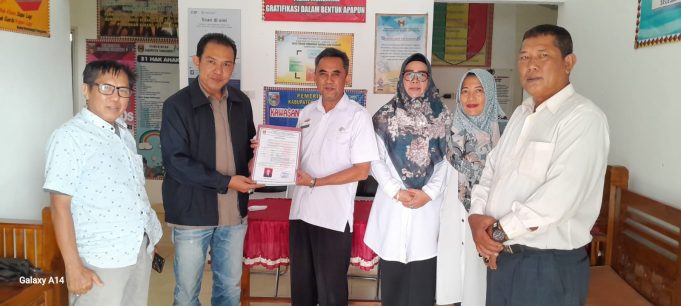 KESBANGPOL TANGGAMUS RESMIKAN KEBERADAAN GWI DPC TANGGAMUS