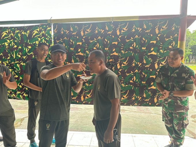 Perayaan ulang tahun Prajurit Dan persit Yonif 143/TWEJ yang lahir dibulan Januari