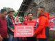 Tak Kenal Hari Libur, Bupati Lampung Selatan Tetap Sambangi Warganya, Serahkan Bantuan Bedah Rumah di Desa Hara Banjarmanis
