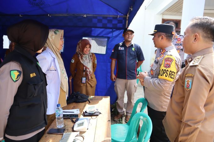 Hadir kembali Polres Way Kanan Berikan Layanan Kesehatan Untuk Para Saksi Dan Petugas Penyelenggara Pemilu
