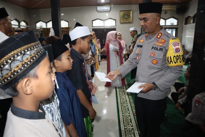Polres Way Kanan Gelar Peringatan Nuzulul Qur’an dan Buka Bersama Anak Yatim