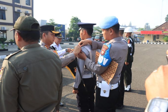 Polres Metro Gelar Pasukan Ops Ketupat Krakatau 2024 Dalam Pengamanan Hari Raya Idul Fitri 1445 H