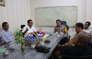 Seorang Pemuda Diamankan dan Diamuk Masa di Banjit, Kapolres Way Kanan Mediasi Para Tokoh dan Berakhir Perdamaian