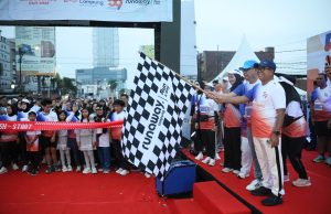 Pj. Gubernur Samsudin Lepas Peserta Bank Lampung Run 2025