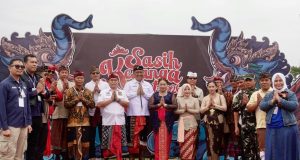 Ratusan Personel Gabungan Amankan Sasih Kesanga Festival Ogoh-Ogoh 2026 di Seputih Raman