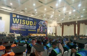 495 Wisudawan Dikukuhkan, IIB Darmajaya Cetak Lulusan Berprestasi dan Go Internasional