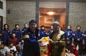 Tak Hanya Tangkap Bandit, Tekab 308 Presisi Polres Lampung Tengah Tebar Kepedulian untuk Anak Yatim dan Masyarakat