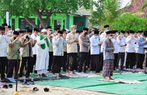 Kemarau Panjang Belum Berakhir, Pemkab dan Kemenag Lampung Selatan Satukan Doa dan Ikhtiar Lewat Salat Istisqa di 17 Kecamatan