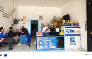 Merajut Mimpi Lewat Bisnis BRILink Agen BRI, Herlina Hadirkan Layanan Perbankan di Pasar Srengit Lampung Barat