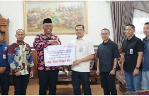 Bank Lampung Gelontorkan CSR Rp156 Juta untuk Atasi Sampah di Lampung Tengah