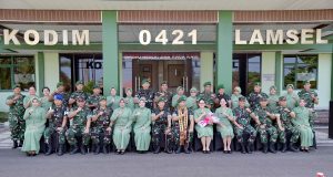 Kawal Program Pemerintah hingga ke Masyarakat, Danrem 043/Gatam Minta Prajurit Kenali Potensi Lampung Selatan
